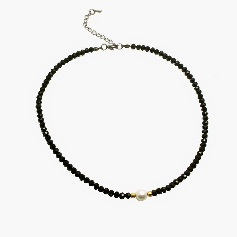 ブラックスピネル ビーズネックレス