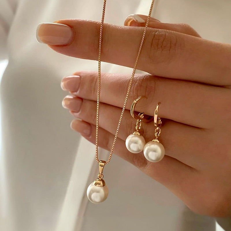 パール ネックレス＆ピアス
