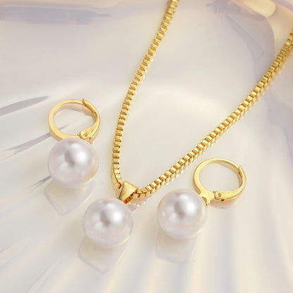 パール ネックレス＆ピアス