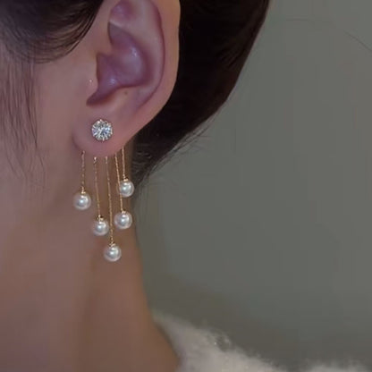 クリスタルジルコン＆5連パールタッセルピアス
